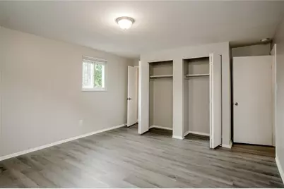 247 Golden Gate Dr, Verona, PA 15147 - Photo 11