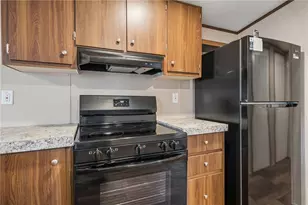 125 Laurel View Dr, Bullskin Township, PA 15666 - Photo 9