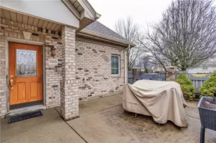 1303 Cherry Hill Dr, Collier Township, PA 15142 - Photo 3