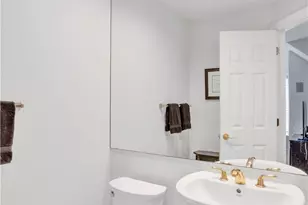 1303 Cherry Hill Dr, Collier Township, PA 15142 - Photo 19