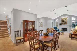 1303 Cherry Hill Dr, Collier Township, PA 15142 - Photo 9