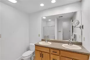 1303 Cherry Hill Dr, Collier Township, PA 15142 - Photo 17