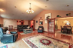 134 Kermiet Dr, Monaca, PA 15061 - Photo 11