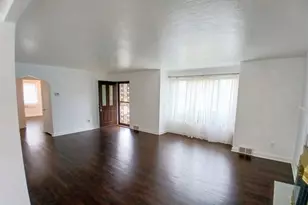 5054 Brownsville Rd, Pittsburgh, PA 15236 - Photo 3