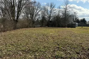 408 Plum St, Mercer Boro, PA 16137 - Photo 1