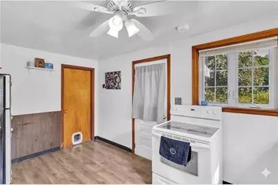 2052 Main St, Penn Twp, PA 15623 - Photo 5