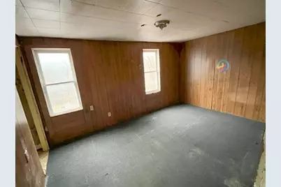 1027 Church St, Cowanshanock Township, PA 16250 - Photo 7