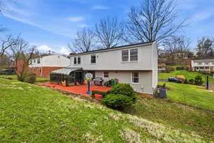 2377 Rexford Dr, Pittsburgh, PA 15241 - Photo 45