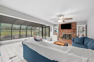 2377 Rexford Dr, Pittsburgh, PA 15241 - Photo 19