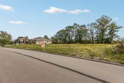 53 Ridgewood Dr, Cecil, PA 15057 - Photo 1