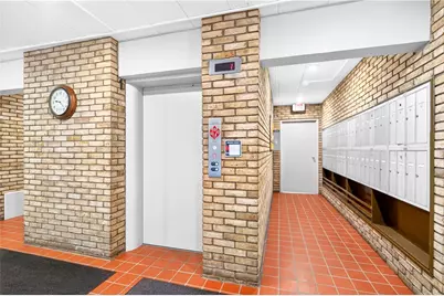 55 Highland Rd #504, Bethel Park, PA 15102 - Photo 3