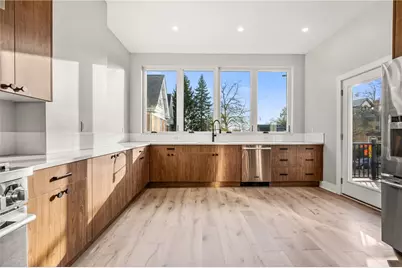 527 Grandview Ave, Pittsburgh, PA 15211 - Photo 13