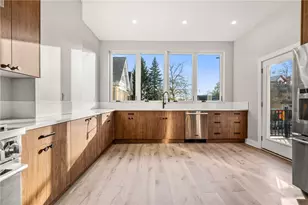 527 Grandview Ave, Pittsburgh, PA 15211 - Photo 13