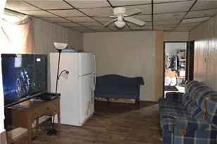 417 Shadyside St, New Castle, PA 16101 - Photo 3