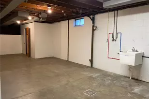 320 Charles Ave, New Kensington, PA 15068 - Photo 13