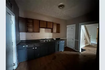 801 Butler Ave, New Castle, PA 16101 - Photo 5