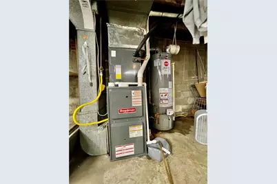 2100 Federal Street Ext, Pittsburgh, PA 15214 - Photo 15