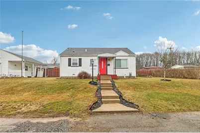1613 Wooley Ave, New Castle, PA 16101 - Photo 1