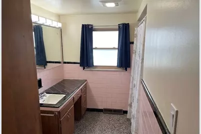 1139 Spruce St, Greensburg, PA 15601 - Photo 9