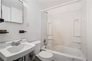 902 Robinson St, McKees Rocks, PA 15136 - Photo 17