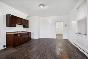 902 Robinson St, McKees Rocks, PA 15136 - Photo 7