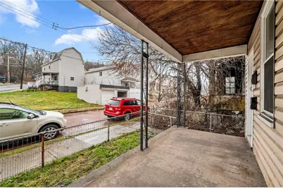 902 Robinson St, McKees Rocks, PA 15136 - Photo 3