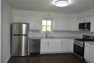 1701 Old Butler Rd, Shenango Township, PA 16101 - Photo 5