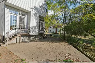 2549 W Hardies Rd, Hampton, PA 15044 - Photo 29