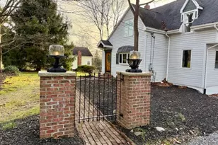 2549 W Hardies Rd, Hampton, PA 15044 - Photo 31