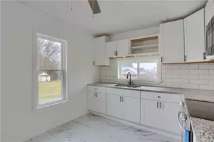 1222 Randolph St, New Castle, PA 16101 - Photo 5