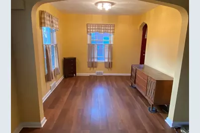 165 Meadowbrook Dr, Bethel Park, PA 15102 - Photo 3