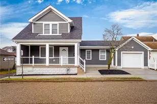 2195 Lenz Ave, Ambridge, PA 15003 - Photo 1