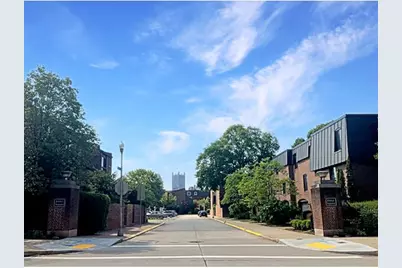 3 Foster Square #3, Pittsburgh, PA 15212 - Photo 9