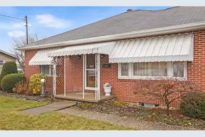 403 Rebecca St, Somerset Township, PA 15501 - Photo 5