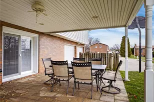 625 Ray Dr, Carnegie, PA 15106 - Photo 27