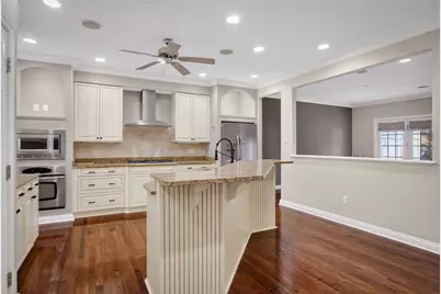 402 Georgetowne Ct, Pine Township, PA 15090 - Photo 13