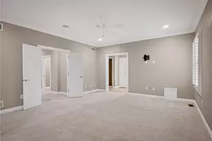 402 Georgetowne Ct, Pine Township, PA 15090 - Photo 21