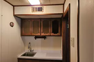 221 Thornberry Dr, Pittsburgh, PA 15235 - Photo 17