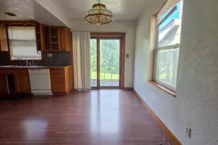 610 Dawson St, Wall Boro, PA 15148 - Photo 7