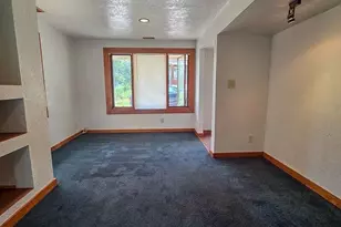 610 Dawson St, Wall Boro, PA 15148 - Photo 5