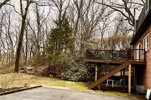 460 Woodland Hills Dr, Pittsburgh, PA 15235 - Photo 3