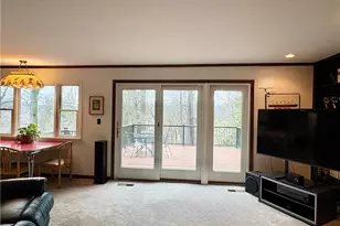 460 Woodland Hills Dr, Pittsburgh, PA 15235 - Photo 13