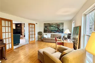 460 Woodland Hills Dr, Pittsburgh, PA 15235 - Photo 9