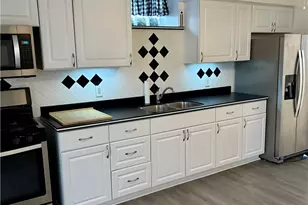 1668 Obey, Pittsburgh, PA 15205 - Photo 3