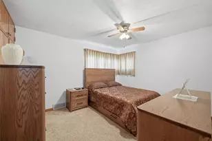 2039 Circle Drive+3 Car Garage, Hopewell Township, PA 15001 - Photo 17