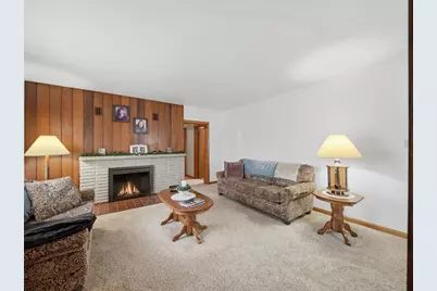 2039 Circle Drive+3 Car Garage, Hopewell Township, PA 15001 - Photo 11