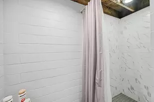 2039 Circle Drive+3 Car Garage, Hopewell Township, PA 15001 - Photo 21