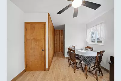 2039 Circle Drive+3 Car Garage, Hopewell Township, PA 15001 - Photo 15