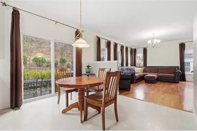 310 Village Dr, Adams Township, PA 16046 - Photo 15