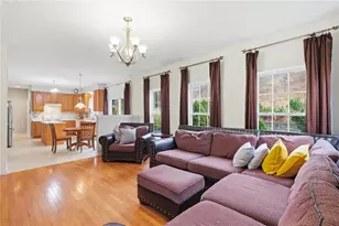 310 Village Dr, Adams Township, PA 16046 - Photo 13